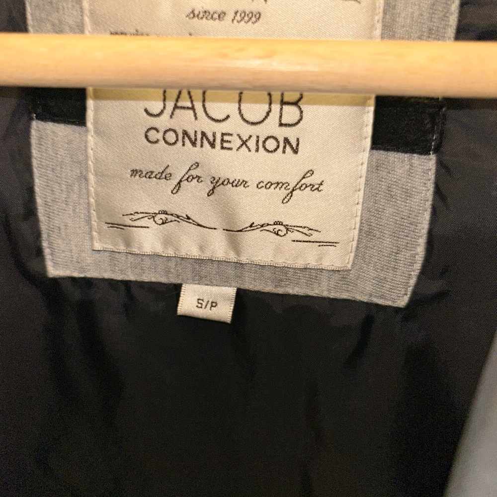 Jacket - Picture 2 of 3